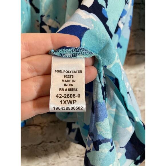 Catherines Top Womens 1XWP Turquoise Floral Flared Sleeve Asymmetric Hem Flowy - Picture 12 of 13